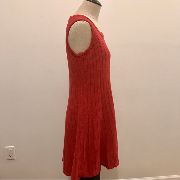 Nic + Zoe red knitwear bodycon flared dress dress. Size M Petite. EUC. - Picture 4 of 9